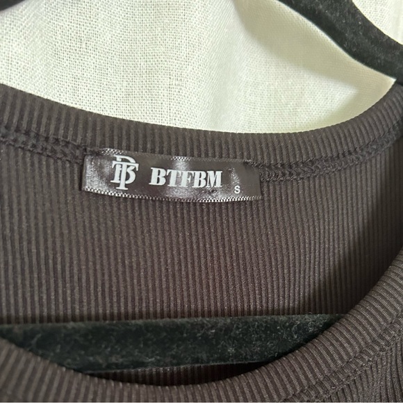 BTFBM Knit Ruched Black Dress - Picture 2 of 3